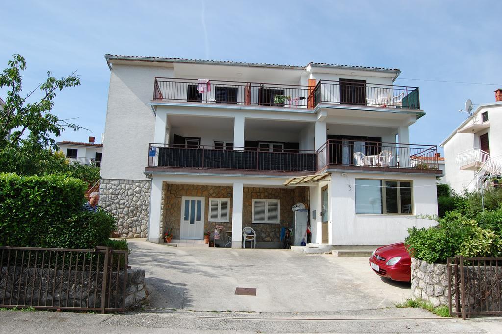 Apartments Dida By El-Pi Tours نجيفيش المظهر الخارجي الصورة